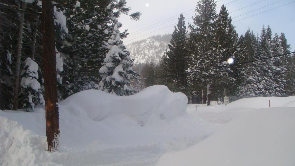 Innsbruck Lodge Mammoth Lakes Extérieur photo